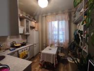 Продается трехкомнатная квартира в Карабаново